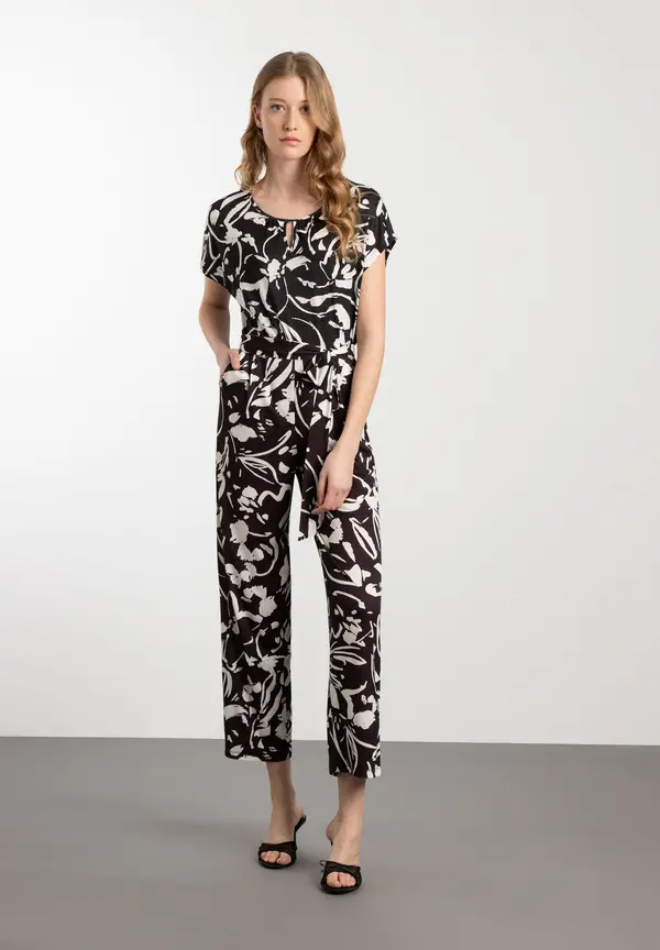 More & More Jersey Jumpsuit, schwarz/ecru, Frühjahrs-Kollektion